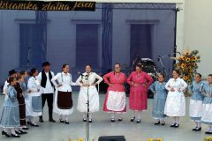 IMG_7869-min-scaled