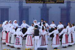 IMG_7920-min-scaled